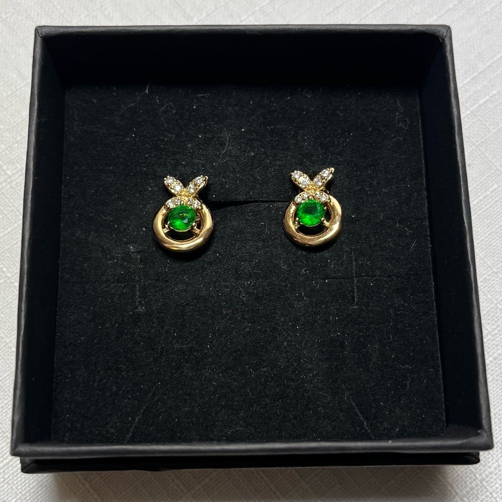 Vintage gold-tone stud earrings 
green oval-cut gemstone 
clear stones
bow shape